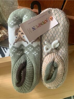 Joyspun Women’s Cozy Grip Slippers Pack of 2 New